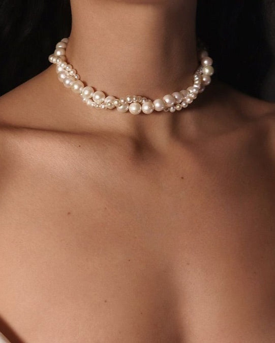 Twisty Pearl Necklace