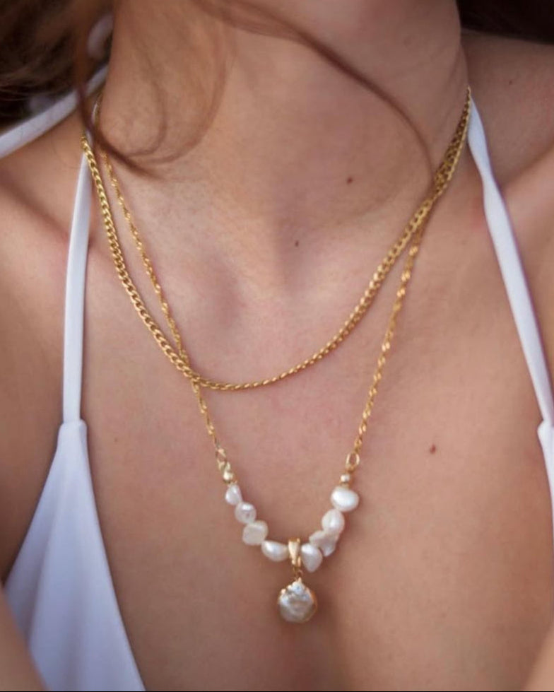 Sava Necklace
